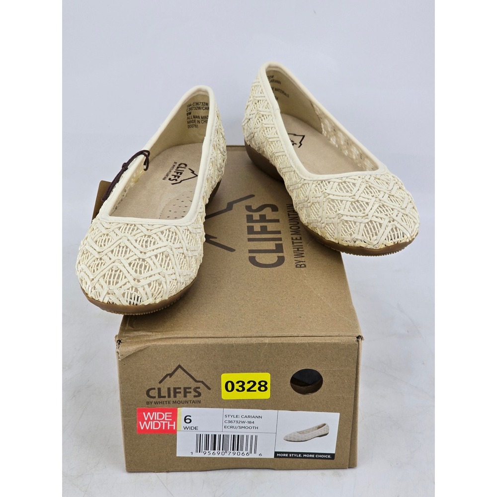 Cliffs by White Mountain Cariann Flats Womens 6 Wide Ecru Woven - New